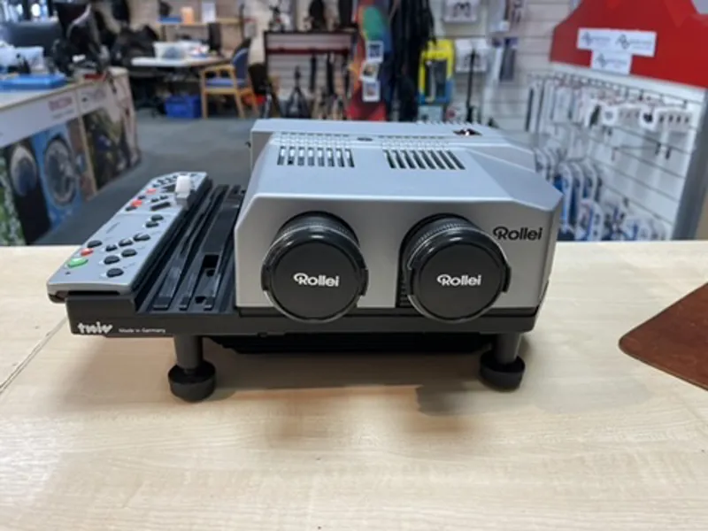 Used Rolleivision Twin Lens MSC 330P 35mm Slide Projector - 12 Months Warranty