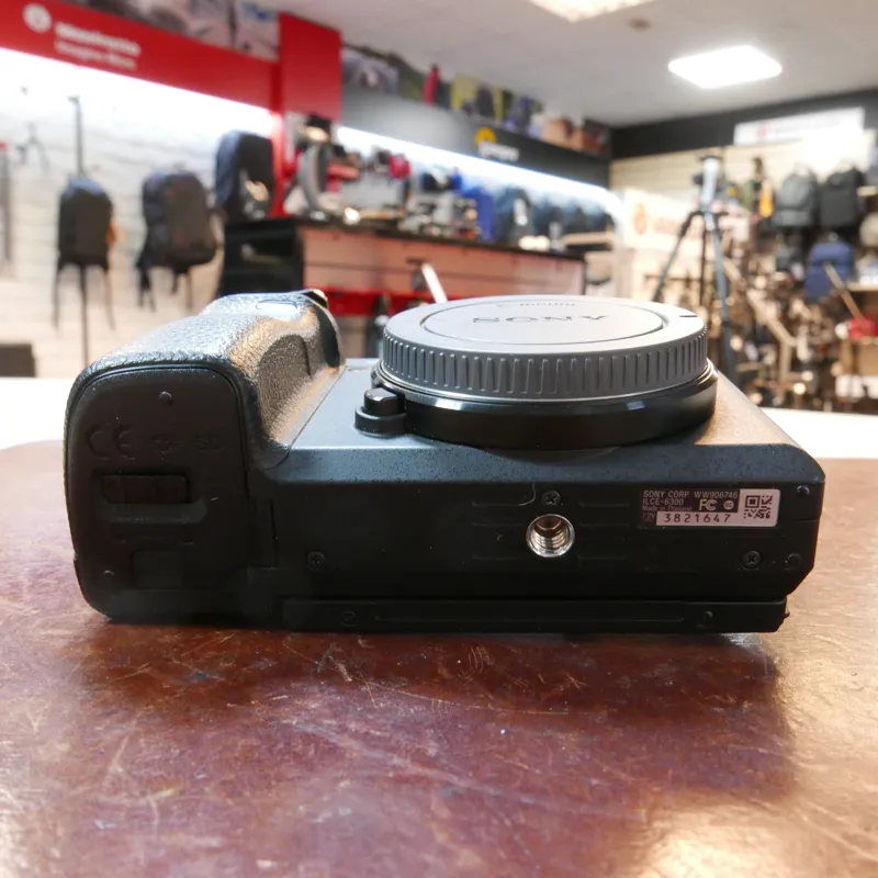 Used Sony A6300 Body - 1538 Actuations - 12 Months Warranty-4