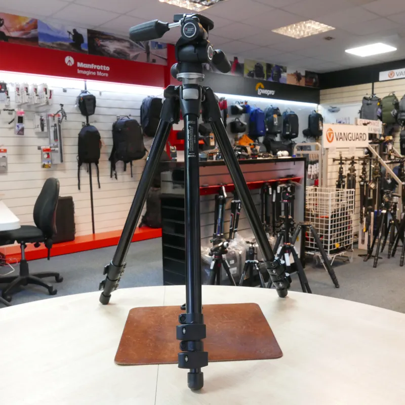 Used Manfrotto 055CLB + 804RC2 Head - 12 Months Warranty