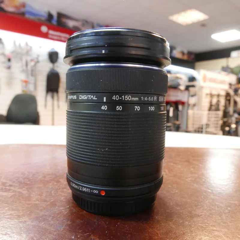Olympus M.Zuiko Digital 40-150mm f/4-5.6 : Téléobjectif et zoom