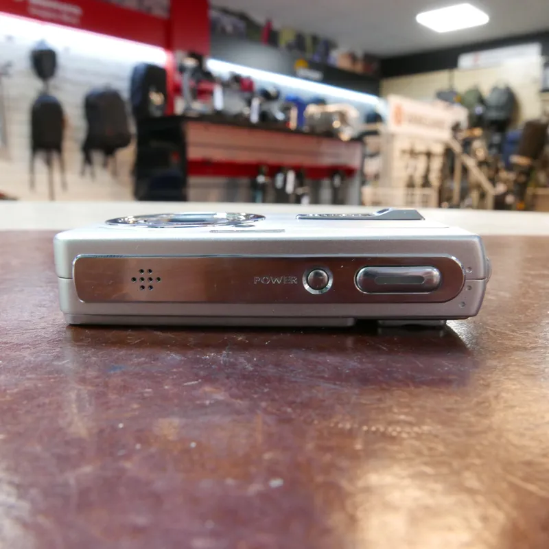 Used BenQ DC-X600 Digital Compact - 3 Months Warranty-3