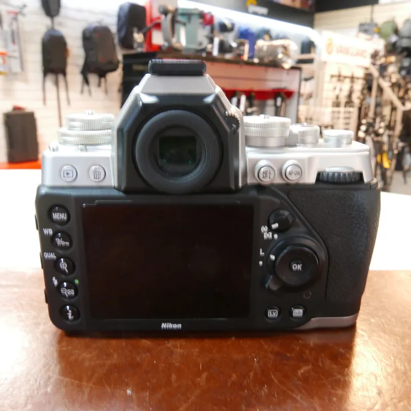 Used Nikon DF Body - Silver - 8484 Actuations - 12 Months Warranty-2