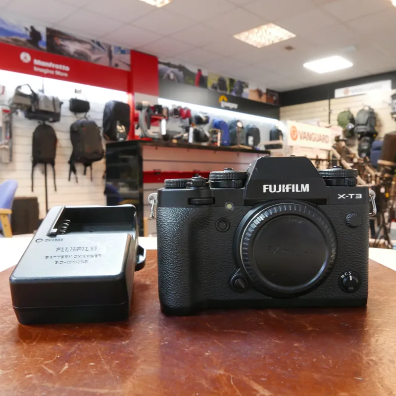 Used Fujifilm X-T3 Body - Black - 12 Months Warranty