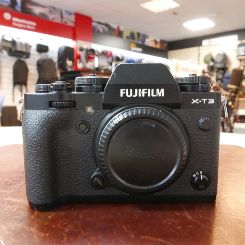 Used Fujifilm X-T3 Body - Black - 12 Months Warranty-1