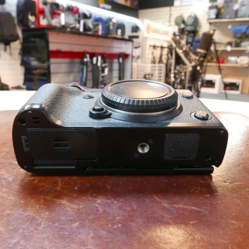 Used Fujifilm X-T3 Body - Black - 12 Months Warranty-4