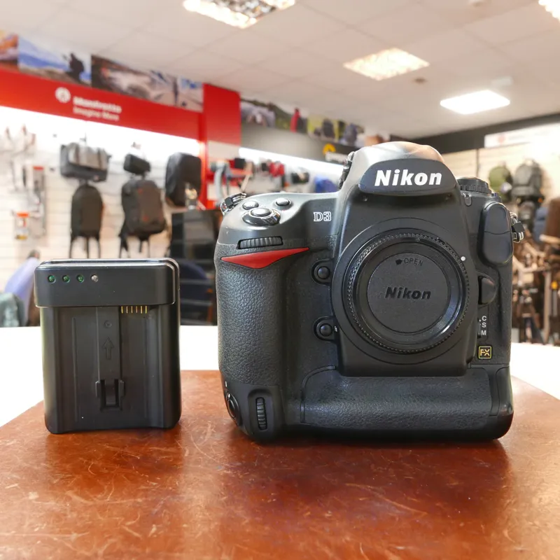 Used Nikon D3 Body - 11365 Actuations - 12 Months Warranty