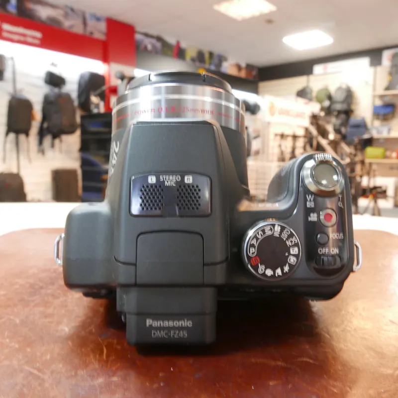 Used Panasonic FZ-45 Bridge Camera - 12 Months Warranty-3
