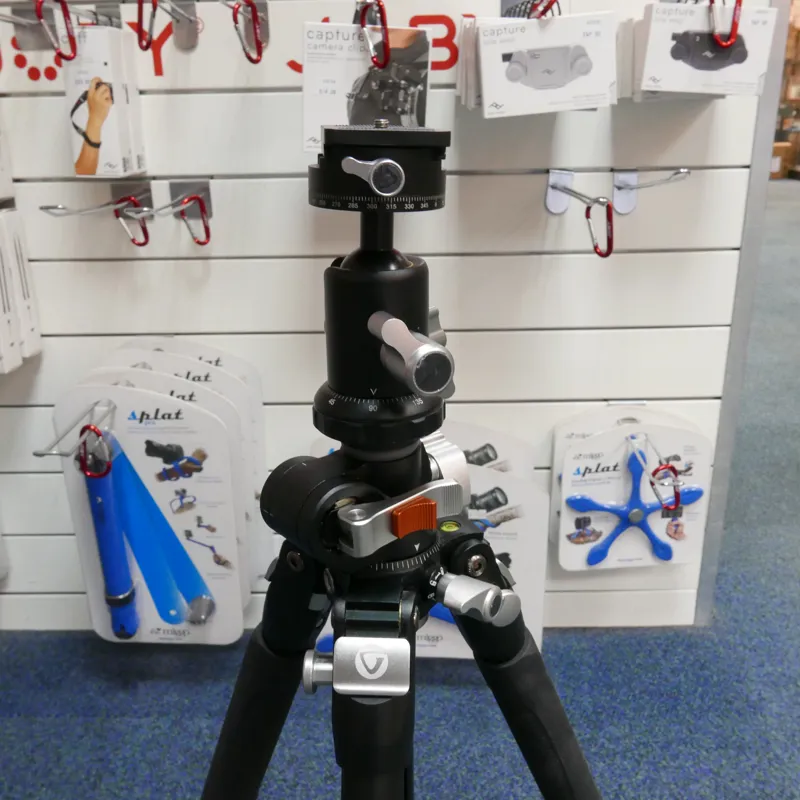 Used Vanguard Veo 3+ 263AB 160S Tripod - 12 Months Warranty-1
