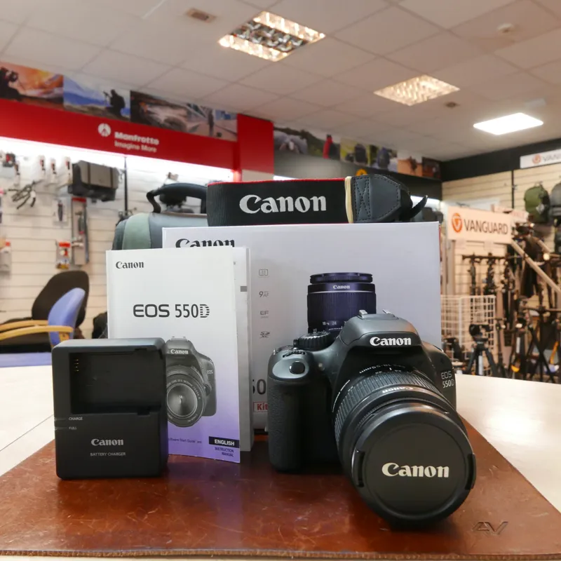 Used Canon 550D + 18-55mm f3.5-5.6 IS II - 290 Actuations - 12 Months Warranty