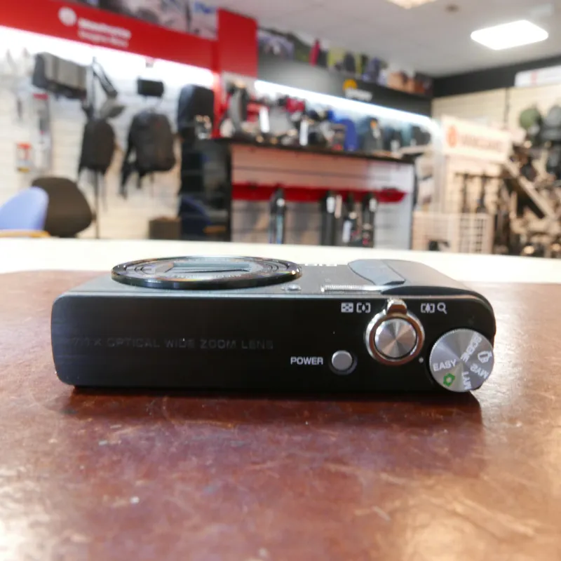 Used Ricoh R10 Digital Compact - 12 Months Warranty-3