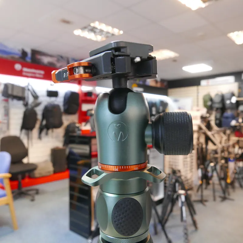 Used 3 Legged Thing Leo 2.0 + Arca Head 12 Months Warranty