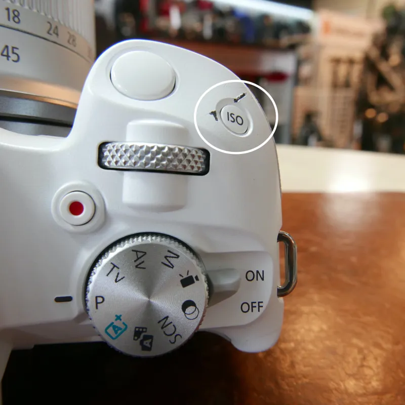 Used Canon R50 + RF 18-45mm IS II - 5000 Actuations - White - 12 Months Warranty-5