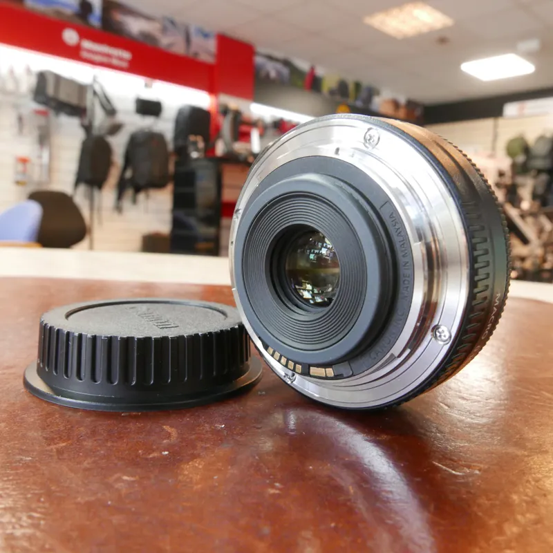 Used Canon EF-S 24mm f2.8 STM - 12 Months Warranty-2