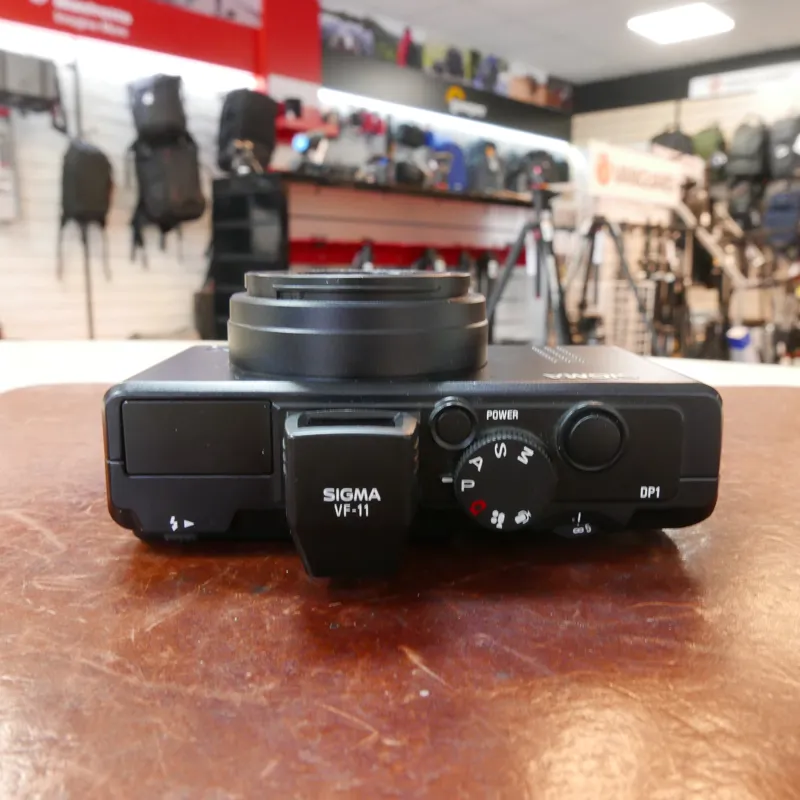 Used Sigma DP1 Digital Compact + VF-11 Viewfinder - 12 Months Warranty-3