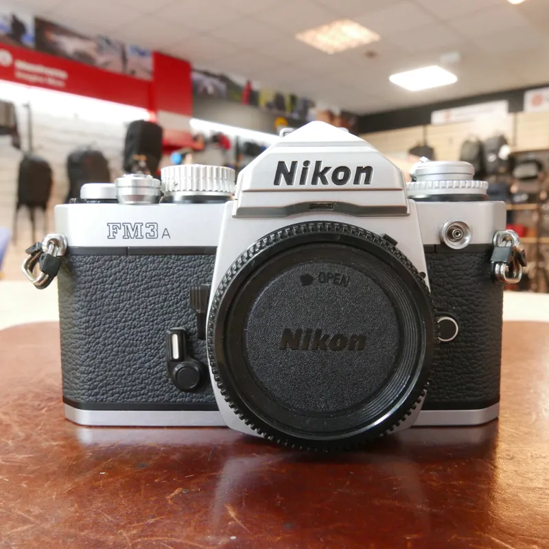 Fm3a 35mm Nikon Fm3a ニコン 【中古】Nikon FM3A シルバー フィルム