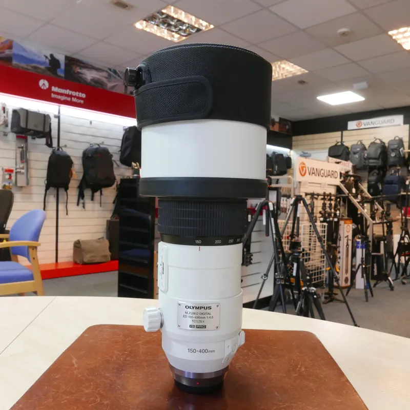 Used Olympus M.Zuiko 150-400mm f4.5 IS Pro - 12 Months Warranty-1