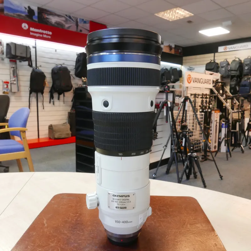 Used Olympus M.Zuiko 150-400mm f4.5 IS Pro - 12 Months Warranty-2