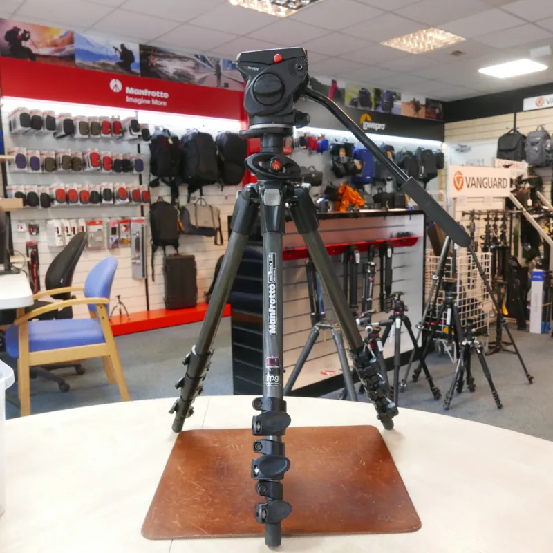 Used Manfrotto 190CXPRO4 + 701HDV Head - 12 Months Warranty