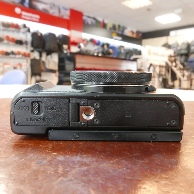 Used Canon G7X Mark II Digital Compact - 12 Months Warranty-4