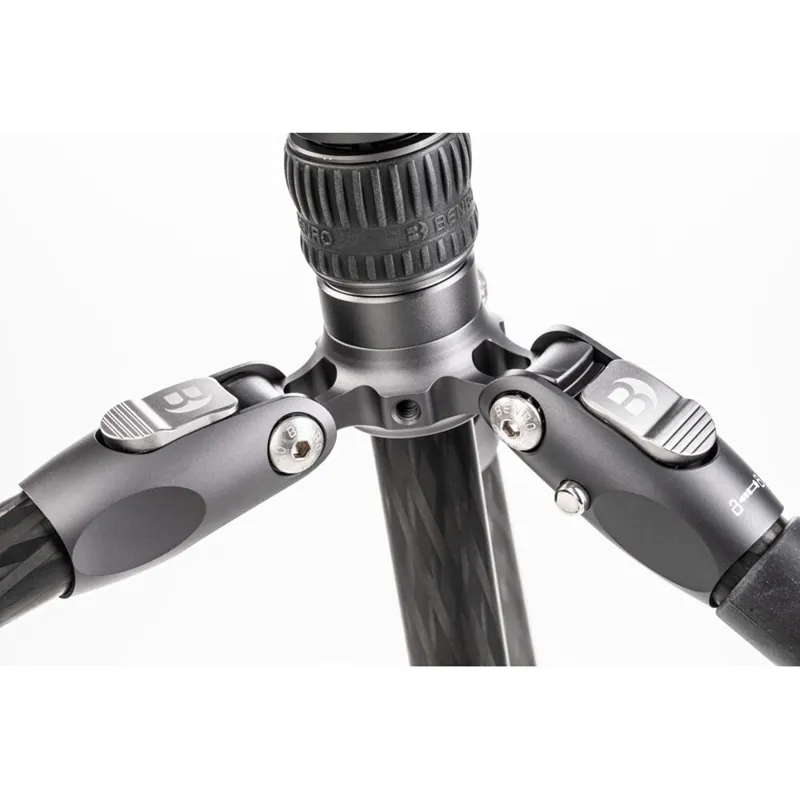Benro Rhino 05C Carbon Fibre Travel Tripod with VX20 Ball Head-4