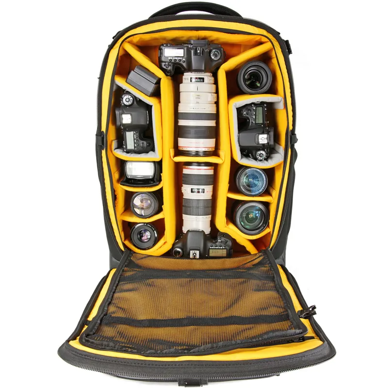 Vanguard Alta Fly 62T Camera Carry On Trolly Bag -3