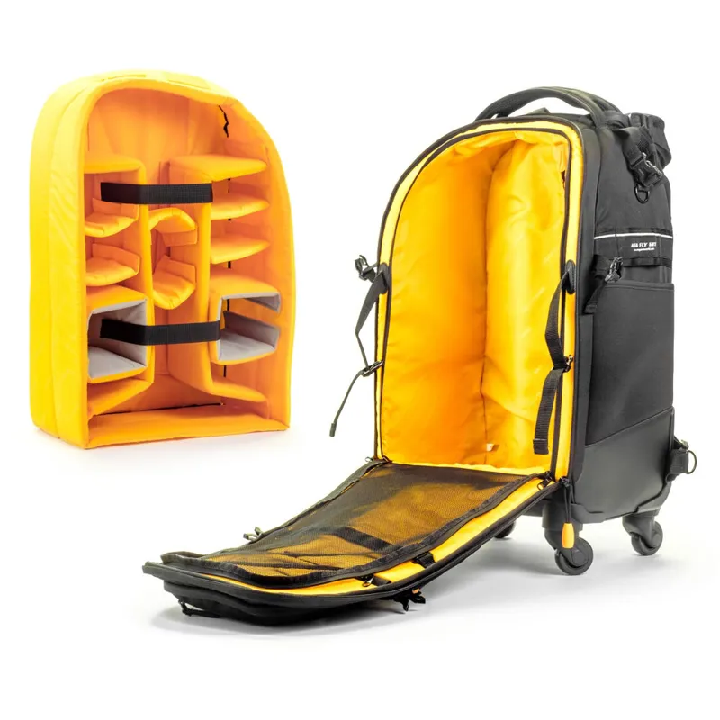 Vanguard Alta Fly 58T Roller Bag -2
