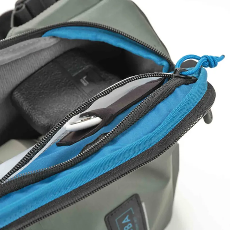 Ex-Display Tenba Solstice v2 12L Sling Bag in Black-5