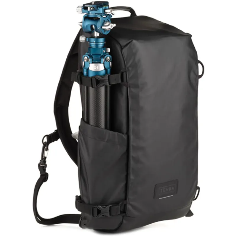 Ex-Display Tenba Solstice v2 16L Sling Bag in Black-4