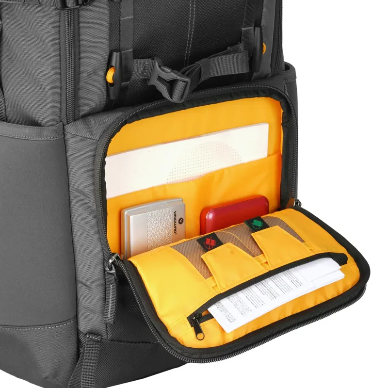 Vanguard Alta Sky 52 Backpack-2