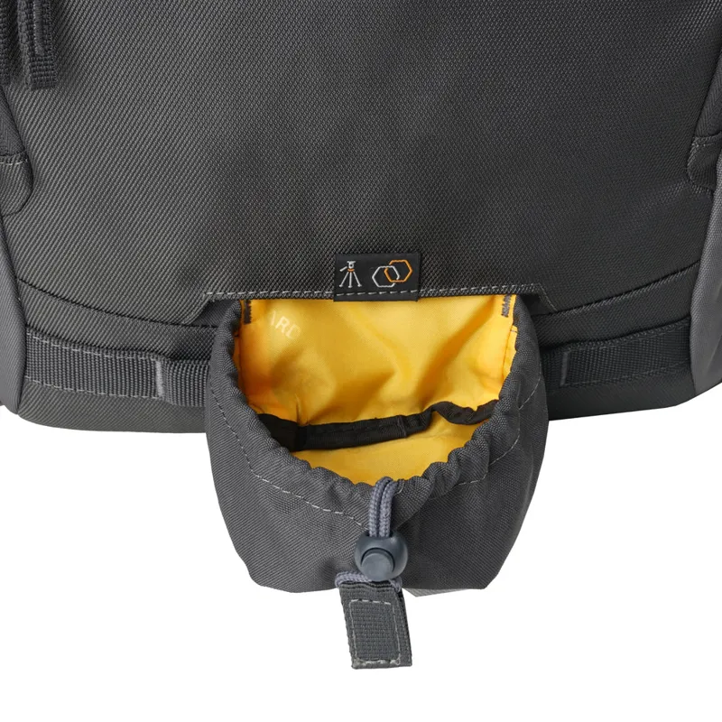 Vanguard Alta Sky 52 Backpack-3