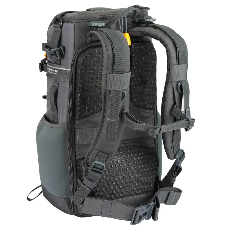 Vanguard Alta Sky 42 Backpack 17 Litres-6