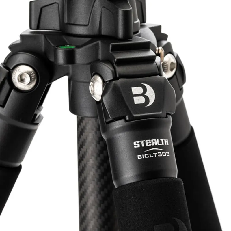 Ex-Display Benro Induro Classic CF303 Carbon Fibre Tripod-3