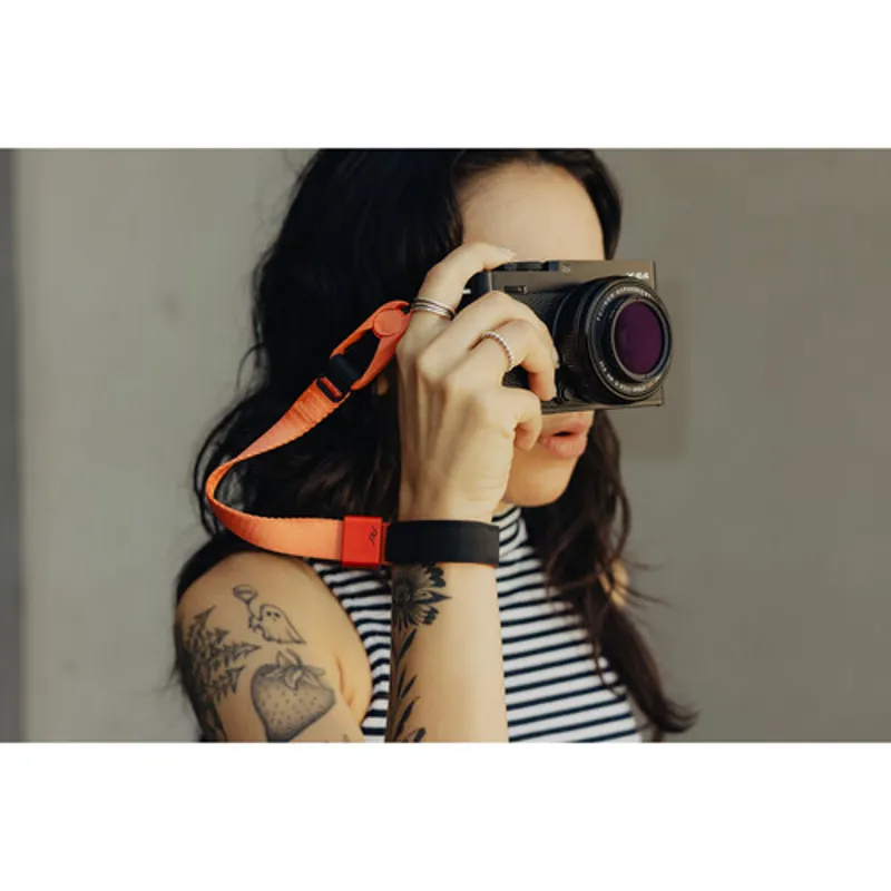 Peak Design Cuff Camera Wrist Strap in Ibis-2