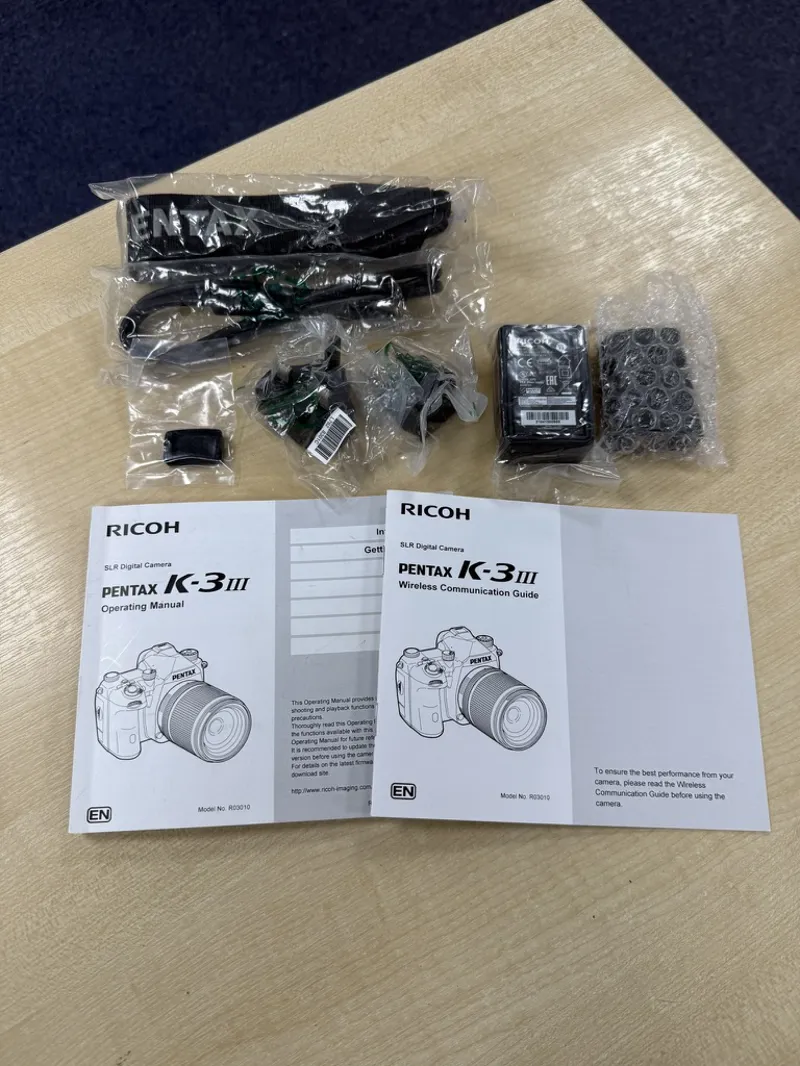 Ex-Display Pentax K-3 Mark III Silver Body -7