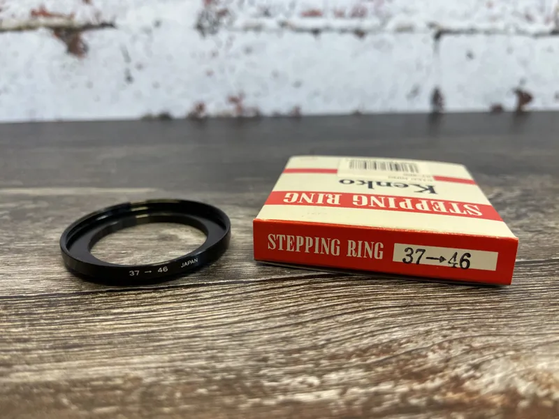 Kenko Stepping Ring 46mm filter to 37mm thread