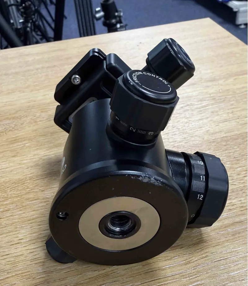 Ex-Display Benro B2 Triple Action Ball Tripod Head 16KG Capacity-4