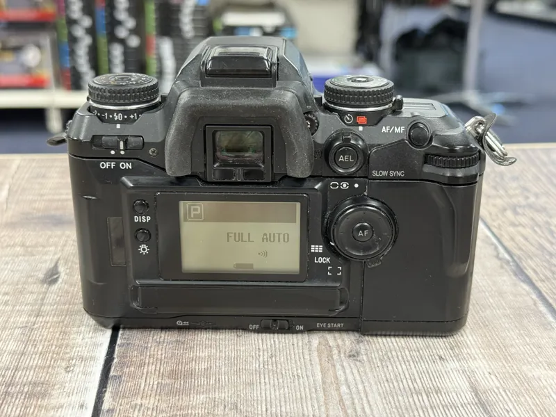 Used Minolta Dynax 7 35mm Film SLR - 3 Months Warranty-5