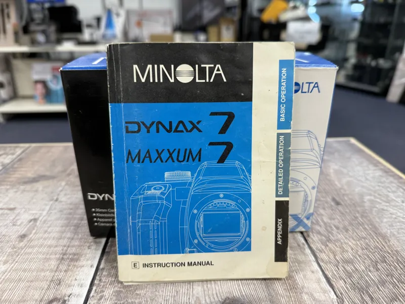 Used Minolta Dynax 7 35mm Film SLR - 3 Months Warranty-6