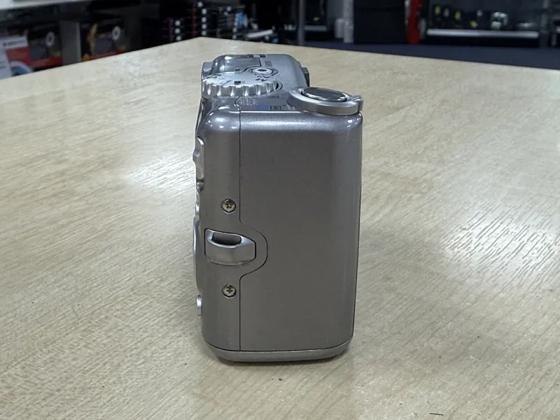 Used Canon Powershot A710is Digital Compact Camera - 3 Months Warranty-4