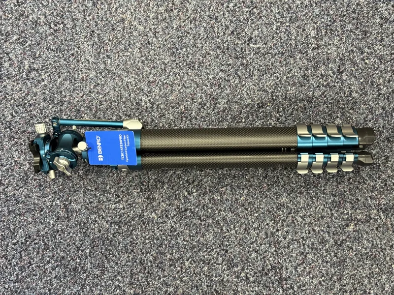 Ex-Display Benro Cyanbird Carbon Fibre Tripod with FS20PRO Hybrid Head-6