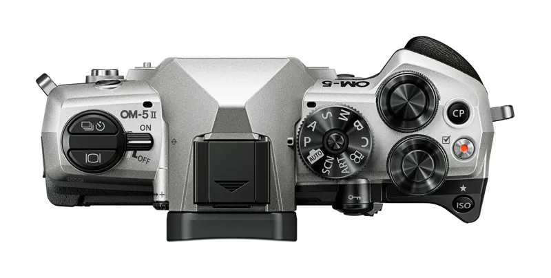 OM System OM-5 Mark II Body in Silver - CASHBACK!-4