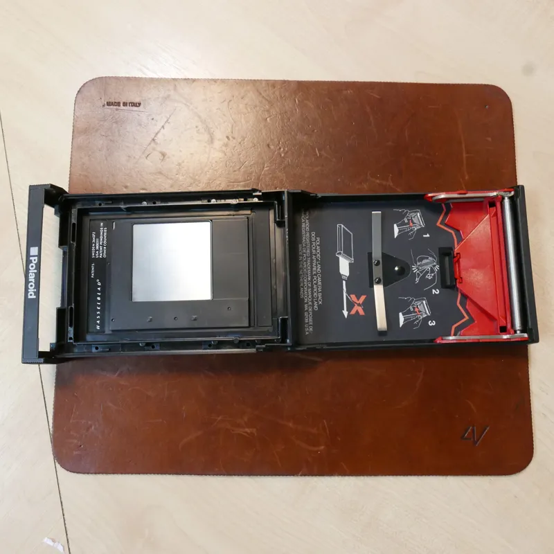 Used Hasselblad 100 Polaroid Film Back  - 1 YEAR GTEE-3