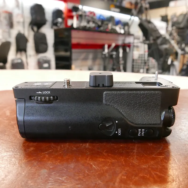 Used Olympus HLD-7 Battery Power Grip - 12 Months Warranty-2