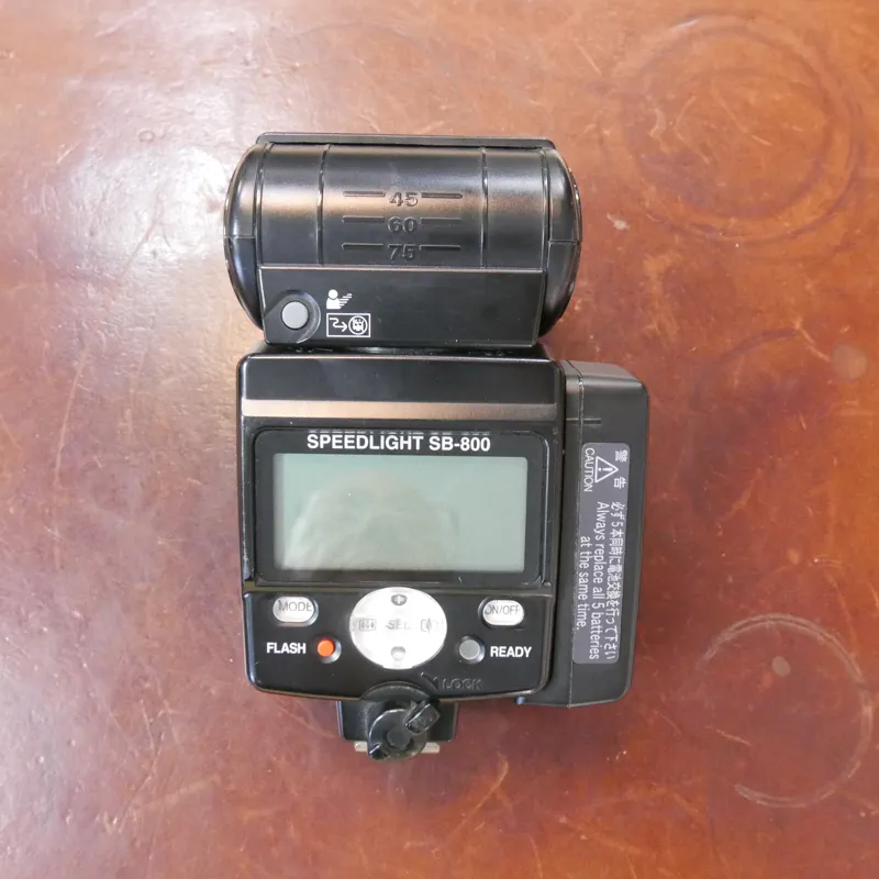 Used Nikon SB-800 Flash + SD-800 Battery Holder - 12 Months Warranty-1