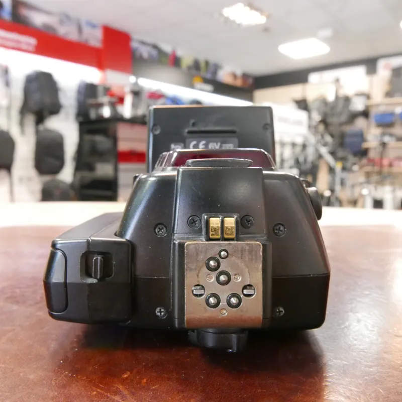 Used Nikon SB-800 Flash + SD-800 Battery Holder - 12 Months Warranty-2