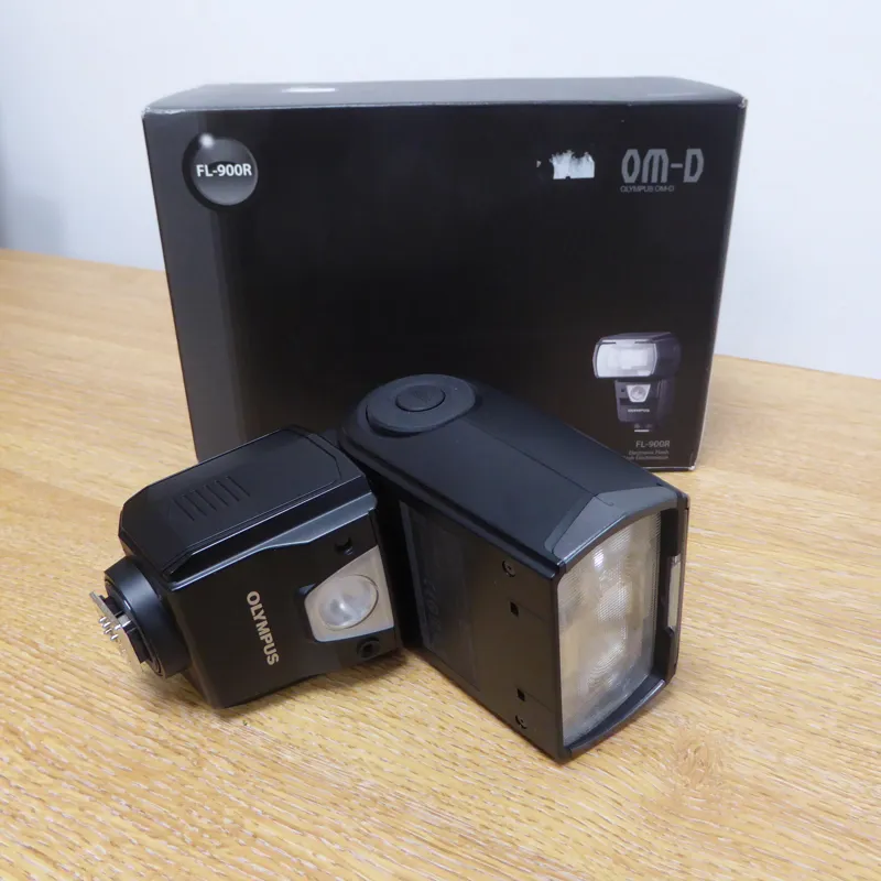 Used Olympus FL-900R Flashgun - 12 Months Warranty