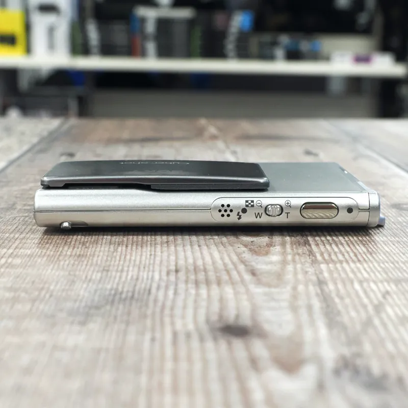 Used Sony Cybershot DSC-T7 Digital Compact - 3 Months Warranty-3