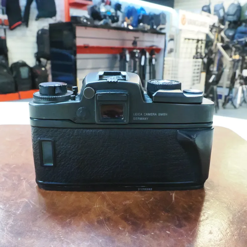 Used Leica R6.2 Body - Film - 12 Months Warranty-1
