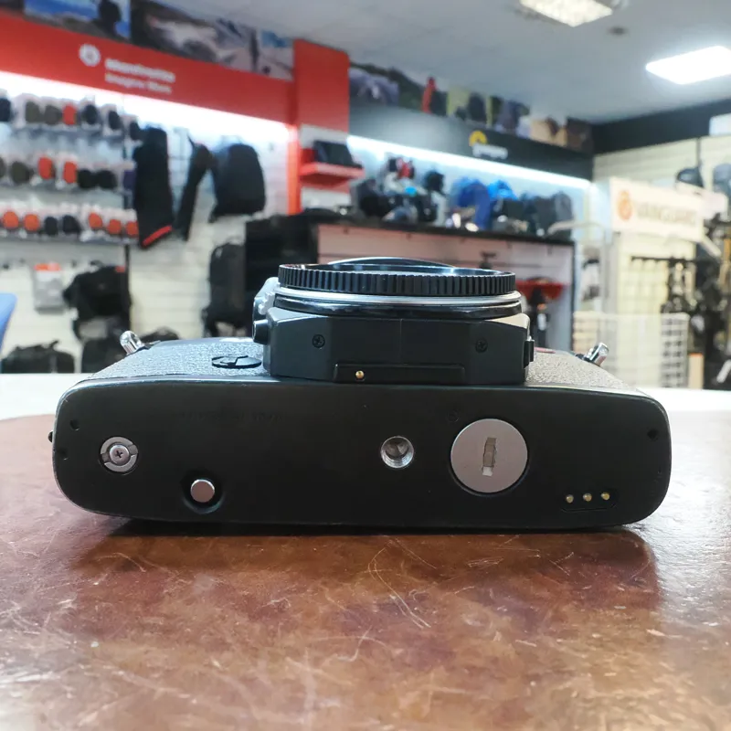 Used Leica R6.2 Body - Film - 12 Months Warranty-3