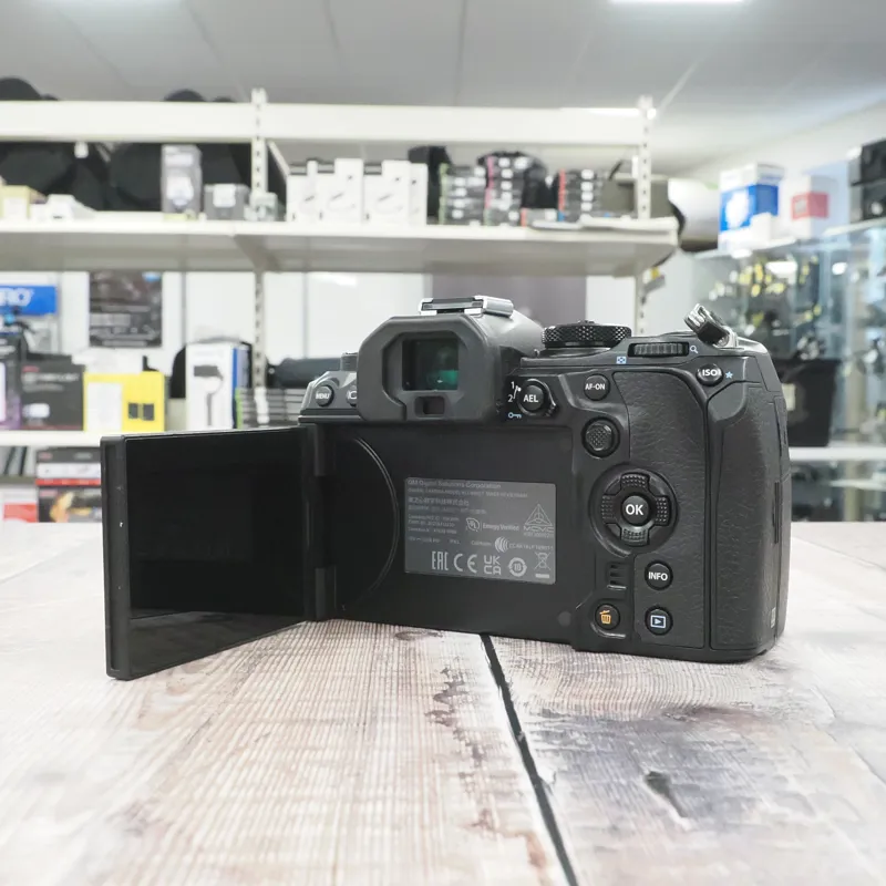 Used OM System OM-1 Mark II Body - 734 Actuations - 12 Months Warranty-3